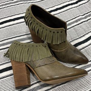 Circle G -bootie boots army green fringe slight worn-no Box